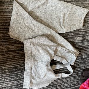 NOBULL BRA AND LEGGINGS SIZE SMALL (includes both)
